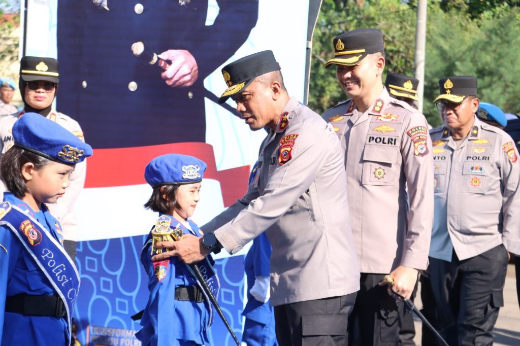 Kapolda Jabar KunKer Ke-Indramayu dan Tinjau Gudang Ketahanan Pangan Resmikan SPPG 1 IMG 20250822 WA0021