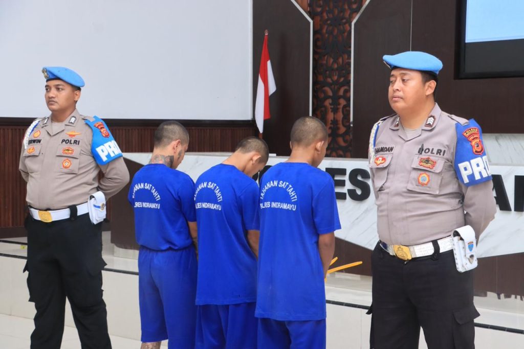 Komplotan Begal Remaja, Dua Pelaku Utama dan Satu Penadah Berhasil Diringkus Polres Indramayu 2 IMG 20251204 WA0068