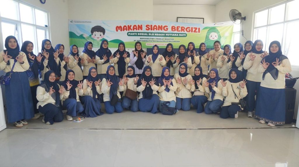 Berbagi Kasih Sayang kepada Siswa SLB, PWP PT PPN RU Balongan Salurkan 114 Paket Makan Siang Bergizi 2 IMG 20260814 WA0007