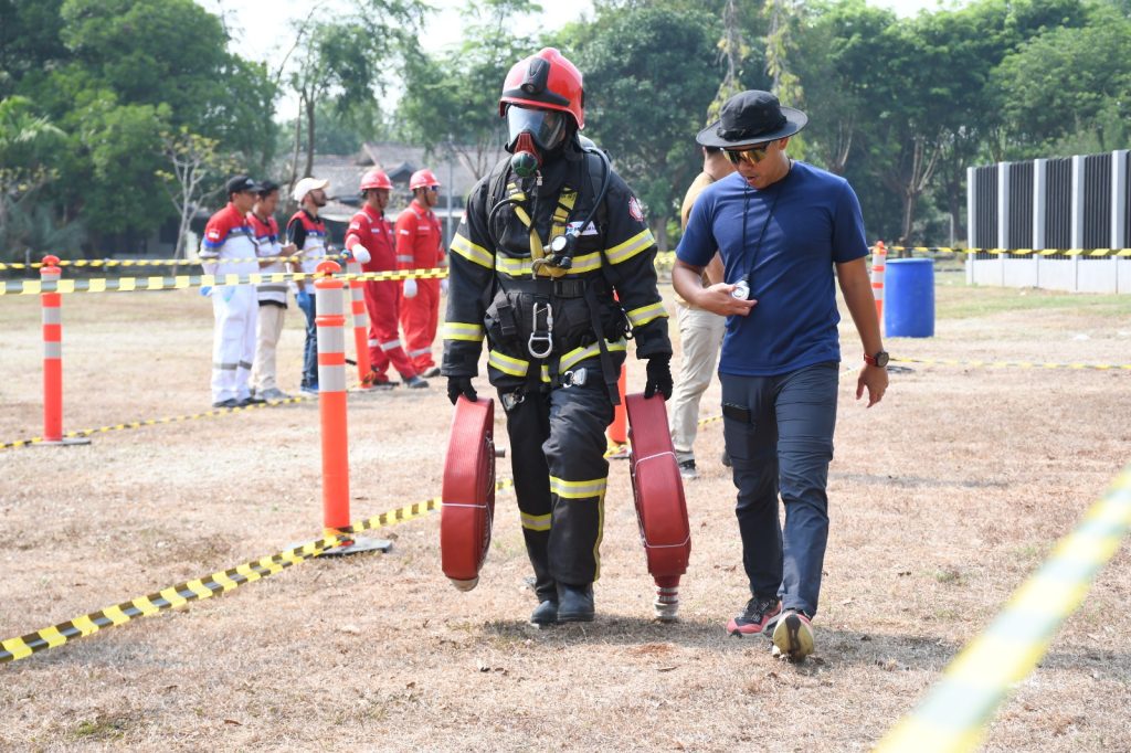 Pertamina Patra Niaga Kilang Balongan Latih Kekuatan Fisik Fire Fighter melalui Agility Test Fireman 2 IMG 20261007 WA0045